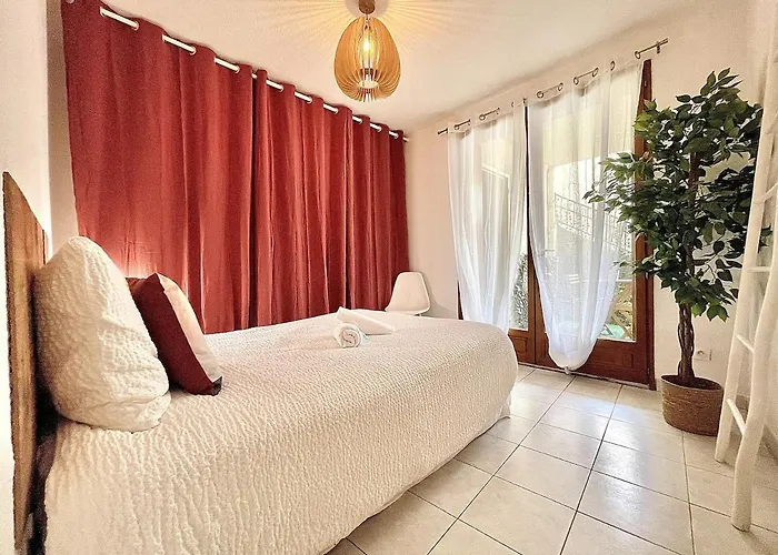 Le Coin D'elise פרפיניין