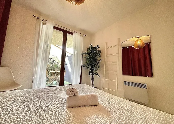 Le Coin D'elise Apartment